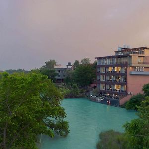 Sukoon By The Ganges - A Riverside Retreat